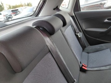 Volkswagen Polo V Hatchback 5d 1.6 TDI-CR DPF 90KM 2011 Volkswagen Polo Klimatyzacja Tempomat Alu Elektryka 1.6 Diesel 90KM, zdjęcie 13