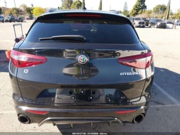 Alfa Romeo Stelvio SUV Facelifting 2.0 Turbo 280KM 2022 Alfa Romeo Stelvio 2.0 280 KM, 4x4, Veloce, ACC, panorama, ze slonecznej K, zdjęcie 7