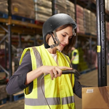 ШЛЯПА С РЕГУЛИРУЕМЫМ РЕМНЕМ НА ПОДБОРОДКЕ MICH HAT