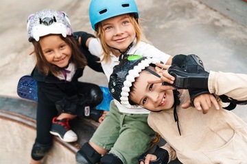 СКЕЙТБОРД FISZKA ДЛЯ ДЕТЕЙ С ПОДСВЕТКОЙ КОЛЕСА LED DRIFT ДЛИНОЙ 56 СМ GALAXY COSMOS