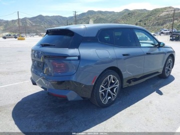 BMW iX 2023 BMW iX xDrive50 2023 Elektryczny 516KM, zdjęcie 4