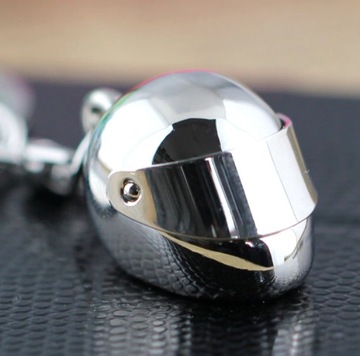 Брелок для ключей HELMET METAL для мотоцикла