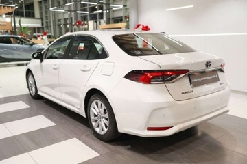 Toyota Corolla XII Sedan Facelifting 1.8 Hybrid 140KM 2024 Toyota Corolla 1.8 Hybrid Comfort 1.8 Hybryda 140KM, zdjęcie 3