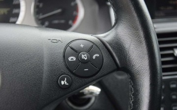 Mercedes Klasa C W204 Limuzyna 1.6 180 K BlueEFFICIENCY 156KM 2009 Mercedes-Benz Klasa C 1.6B Kompresor Oryginal Lakier Klima Grzane Fotele S, zdjęcie 22