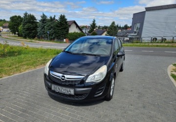 Opel Corsa D Hatchback 5d Facelifting 1.2 Twinport ECOTEC 70KM 2013 Opel Corsa LIFT 5-Drzwi 1.2 69KM Klima Niemcy 1.2 Benzyna 69KM, zdjęcie 2