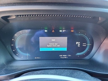 Volvo XC40 2021 Volvo XC 40 Recharge 2021 Elektryczny 402KM, zdjęcie 9