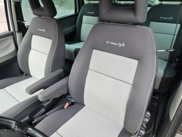 Volkswagen Sharan I 2.0 TDI 140KM 2007 Volkswagen Sharan KlimaTronik, Android, 7-o Os., zdjęcie 20