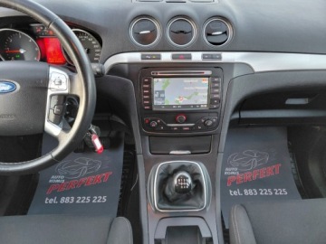 Ford S-Max I Van Facelifting 2.0 Duratorq TDCi DPF 163KM 2014 Ford S-Max Lift LED Navi Klimatronik Podgrzewane fotele 7 osob 2.0 Diesel, zdjęcie 18