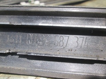 LIŠTA DVEŘE KOMPLET KÓD LAK Z147 ASTRA II G 98- 3