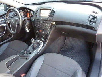 Opel Insignia I Sedan 1.6 Turbo ECOTEC 180KM 2009 Opel Insignia 1.6 Turbo 180, zdjęcie 15