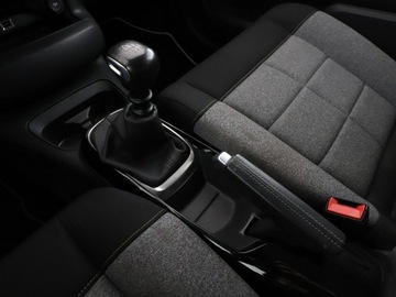 Citroen C4 Cactus Crossover Facelifting 1.2 PureTech 110KM 2019 Citroen C4 Cactus navi kamera klima-auto Bluetooth, zdjęcie 27