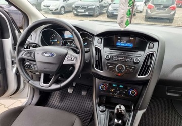 Ford Focus III Kombi Facelifting 1.5 EcoBoost 150KM 2018 Ford Focus 1,5 150KM Benzyna 6-Biegow Salon PL 1.5 Benzyna 150KM, zdjęcie 5