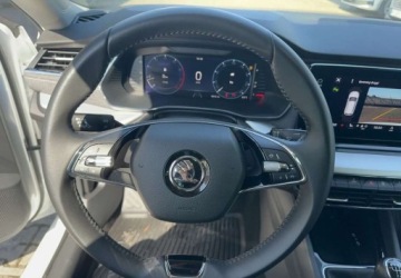 Opel Astra J GTC 1.6 Turbo ECOTEC 200KM 2021 Skoda Octavia 1.5 TSI ACT 150 KM 6 bieg. manual Style 1.5 Benzyna, zdjęcie 17