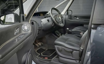 Renault Espace IV 2013 Renault Grand Espace Renault Grand Espace 2.0 dCi FAP Initiale 2.0 Diesel, zdjęcie 13