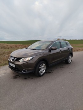 Nissan Qashqai II Crossover 1.2 DIG-T 115KM 2014 Nissan Qashqai 1.2 Benzyna 116KM 2014r bezwypadkowy