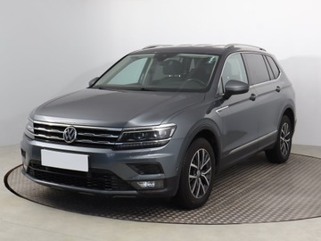 Volkswagen Tiguan Allspace SUV 1.4 TSI ACT 150KM 2018 VW Tiguan Allspace 1.4 TSI, Salon Polska, zdjęcie 1