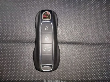 Porsche Cayenne III 2024 Porsche Cayenne 2024, 3.0L V6 348KM, 4x4, auto odpala i jezdzi, od ubezpie, zdjęcie 12