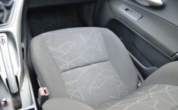 Toyota Auris I Hatchback 1.33VVT-i 100KM 2009 Toyota Auris bezwypadkowe z niski przebiegiem serwisowany w ASO TOYOTA 1.3, zdjęcie 30