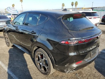 Alfa Romeo 2024 Alfa Romeo Tonale Veloce, 2024r., 4x4, 1.3L 1.3 Hybryda 285KM, zdjęcie 3