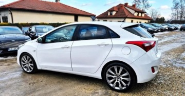 Hyundai i30 II Wagon 1.6 GDI 135KM 2014 Hyundai i30 BENZYNA 5 DRZWI KLIMA niski przebieg super okazja 1.6, zdjęcie 22