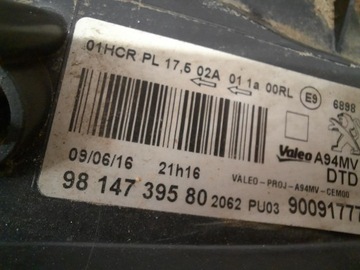 PEUGEOT 2008 13-19 SVĚTLO PRAVÁ PŘEDNÍ SVĚTLOMET PRAVÝ 9814739580