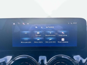 Mercedes GLA II Off-roader Facelifting 1.3 180 136KM 2024 Mercedes-Benz GLA GLA 180 Kamera cofania MBUX LED Podgrzewane fotele, zdjęcie 17