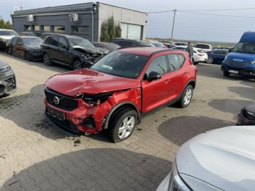 Volvo XC40 Crossover Facelifting 2.0 B4 197KM 2024 Volvo XC 40 B4 Skóra Kamera Pamięć Podgrzewanie, zdjęcie 3