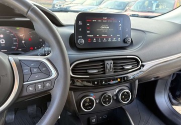 Fiat Tipo II Hatchback Facelifting 1.6 MultiJet 130KM 2022 Fiat Tipo Fiat Tipo 1.6 MultiJet 1.6 Diesel 130KM, zdjęcie 13