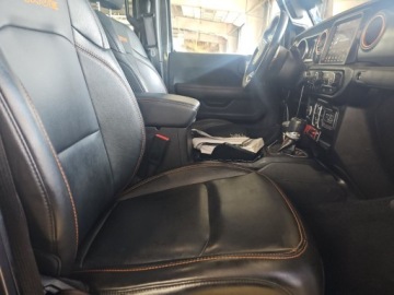 Jeep Gladiator 2022 Jeep Gladiator Mojave Crew Cab Medium Bed 2022 3.6 Benzyna 285KM, zdjęcie 14