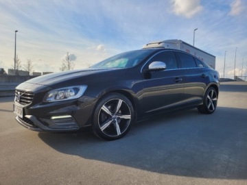 Volvo S60 II Sedan Facelifting 2.0 D4 DRIVE-E 190KM 2018 Volvo S60 2.0D4 R-Designe Rewelacja Bezwypadkowy 2.0 Diesel 190KM