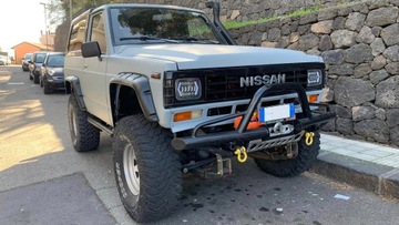 NISSAN PATROL +5cm Wieszaki Resorów zestaw 4 szt!