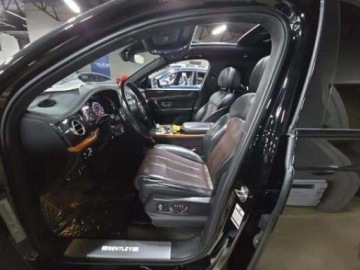 Bentley Bentayga 2020 Bentley Bentayga V8 Design Series 2020 4.0 Benzyna 542KM, zdjęcie 7