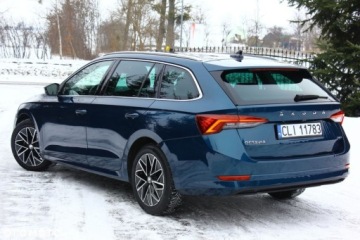 Skoda Octavia IV Kombi 2.0 TDI 115KM 2021 Skoda Octavia Skoda Octavia 2.0 TDI Style 2.0 Diesel 115KM, zdjęcie 4