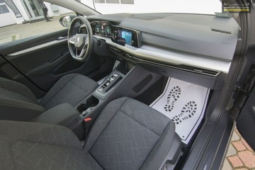 Volkswagen Golf VIII Variant 1.5 eTSI 150KM 2021 Volkswagen Golf Virtual / Ledy / Lane Assist, zdjęcie 23