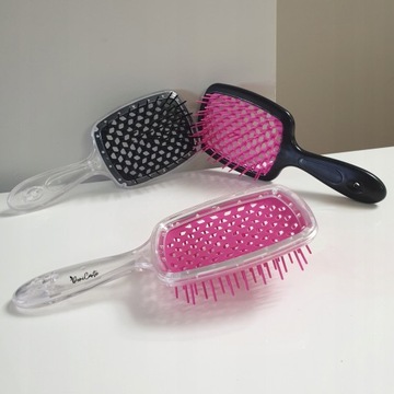 SZCZOTKA DO ROZCZESYWANIA WŁOSÓW PNEUMATYCZNA