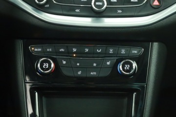 Opel Astra K Sports Tourer 1.6 CDTI 136KM 2018 Opel Astra 1.6 CDTI, Skóra, Navi, Klima, zdjęcie 10