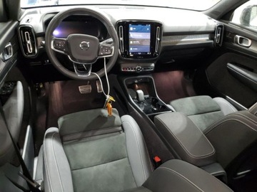 Volvo XC40 2022 Volvo XC 40 P8 Recharge Ultimate 2022 Elektryczny 400KM, zdjęcie 8