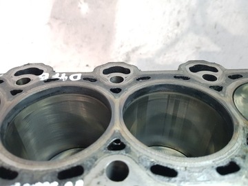 НИЖНИЙ БЛОК ДВИГАТЕЛЯ HYUNDAI KIA 1.6 CRDI D4FB