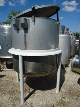 Бак из нержавеющей стали 2000 л, змеевик, нагревательная рубашка.