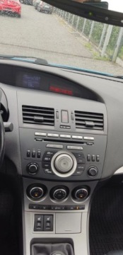 Mazda 3 II Hatchback Facelifting 1.6 MZR 105KM 2011 Mazda 3 1.6 benz ,bezwypadek,jeden wlasc ,klima sprawna 1.6 Benzyna 105KM, zdjęcie 15