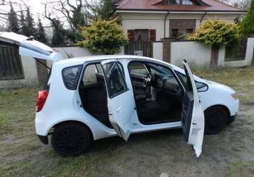Mitsubishi 2011 Mitsubishi Colt 1,3 tani niezawodny 5drzwi SERWIS max wyposazenie 1.3 95KM, zdjęcie 10