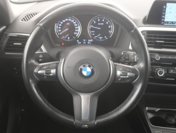 BMW Seria 1 F40 2019 BMW 1 118i, Salon Polska, 1. Właściciel, zdjęcie 14