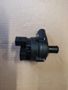 DODATKOWA POMPA WODY MERCEDES A2118350364