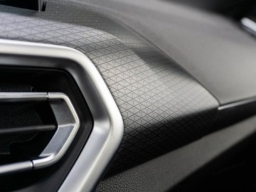 BMW X4 G02 SUV Facelifting 2.0 20d 190KM 2025 BMW X4 xDrive20d Sport Suv 2.0 (190KM) 2025, zdjęcie 8