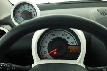 Citroen C1 I Hatchback 3d Facelifting 1.0 i 68KM 2011 Citroen C1 1.0, Salon Polska, Klima, zdjęcie 7