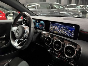 Mercedes Klasa A W177/V177 Hatchback 2.0 220 190KM 2019 Mercedes-Benz Klasa A A220 4Matic AMG Head-Up Skora Full Led Alu 18 Gwaran, zdjęcie 20