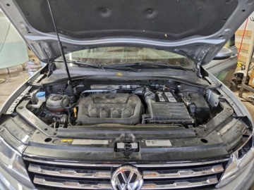 Volkswagen Tiguan II SUV 2.0 TSI 190KM 2020 Volkswagen Tiguan 2020 VOLKSWAGEN TIGUAN SE 2.0 Benzyna 190KM, zdjęcie 11