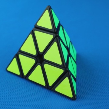 Z-Cube Magnetic Pyraminx Стандартный без наклеек