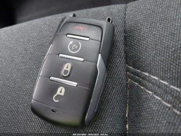 Dodge Ram V 2022 Dodge RAM BIG HORN 2022, od ubezpieczalni 5.7 Benzyna 395KM, zdjęcie 9