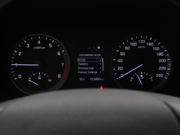 Hyundai Tucson III SUV 1.6 GDI 132KM 2017 Hyundai Tucson 1.6 GDI, Salon Polska, zdjęcie 10